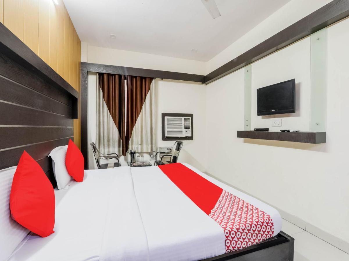 OYO 79765 Hotel Samrat Lucknow Exterior foto